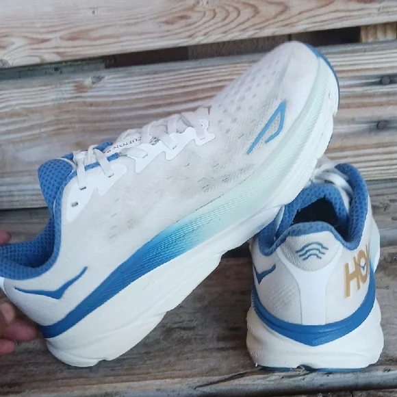 Hoka Clifton 9 White and Blue Sneakers with Gold Logo - Picture 2 of 14
